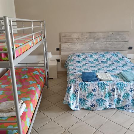 דירות ונטורינה טרמה A Casa Di Berna E Tere מראה חיצוני תמונה
